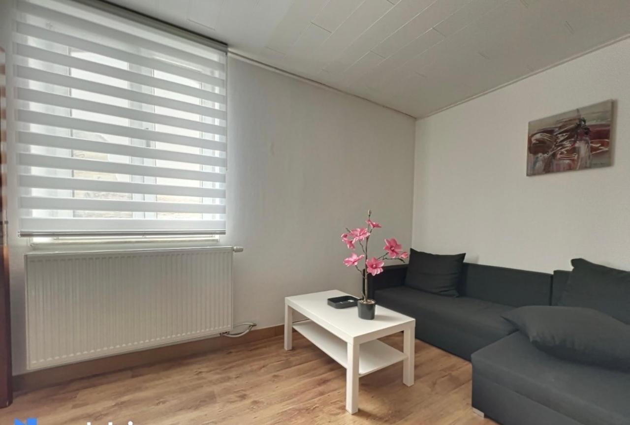 Appartement Charbonnel 1 B Charleroi-Airport Extérieur photo