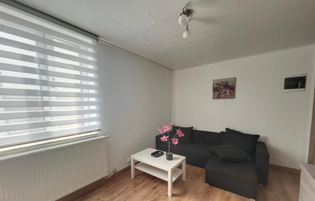 Appartement Charbonnel 1 B Charleroi-Airport Extérieur photo